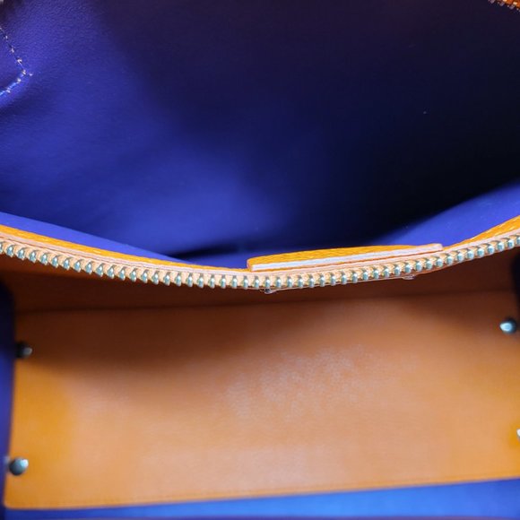 Salvatore Ferragamo Large Tote Satchel Bag - Picture 10 of 16